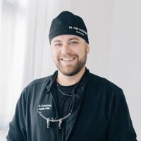 Photo of Dr. Tony Schicktanz