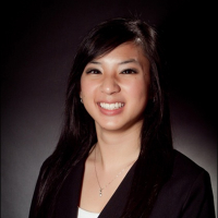 Photo of Dr. Victoria Nguyen