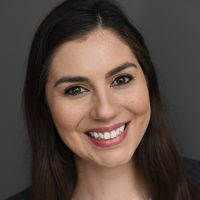 Photo of Dr. Jennifer Skrabutenas