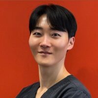 Photo of Dr. Austin Lee