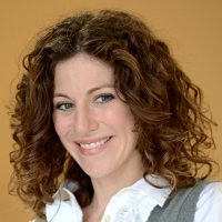 Photo of Dana Lowe