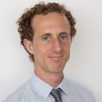 Photo of Dr. Jeremy Fischer