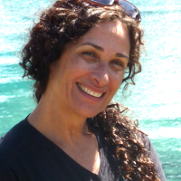 Photo of Dr. Arlene Gordon