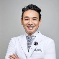 Photo of Dr. Roger Tran