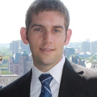 Photo of Dr Justin Arseneau