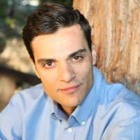Photo of Dr. David Lionel Vazquez