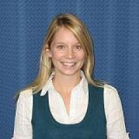 Photo of Lauren Armstrong