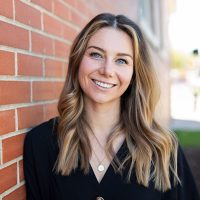 Photo of Dr. Mackenzie Naylor