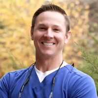 Photo of Dr. Andrew Larson