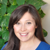Photo of Dr. Debra Glaser