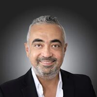 Photo of Dr. Babak Aminpour