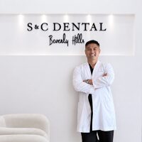 Photo of Dr. Eric Bui