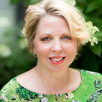 Photo of Dr. Tracy L Hackett