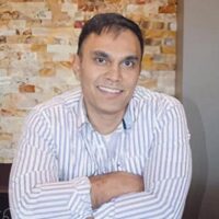 Photo of Dr. Vernon D’Souza