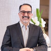 Photo of Dr. Afshin Vahadi