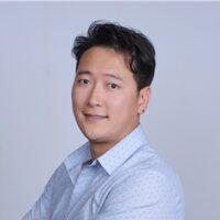 Photo of Dr. Rainer Han