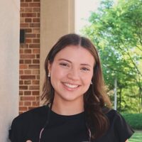 Photo of Dr. Julia Hoben