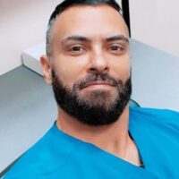 Photo of Dr. Ali Esfahani