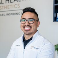 Photo of Dr. Kyle Viloria