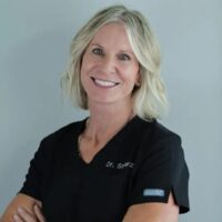 Photo of Dr. Suzie Stolarz