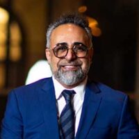 Photo of Dr. Kourosh Yousefzadeh