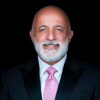 Photo of Dr. Bijan Afar