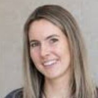 Photo of Dr. Taylor McKerlie