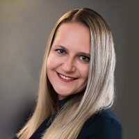 Photo of Dr. Jill Bashutski