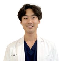 Photo of Dr. Jung Won Seo