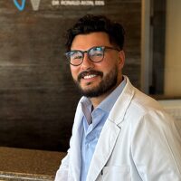 Photo of Dr. Nathan Nguyen