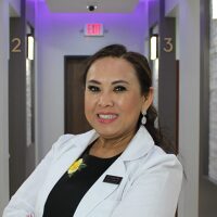Photo of Dr. Linh Chu