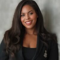 Photo of Dr. Carmen Blunt