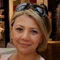 Photo of Niloofar Yukeni