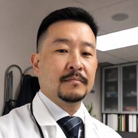 Photo of Dr. Denny Cho