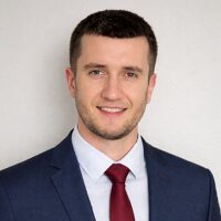 Photo of Dr. Slava Stark