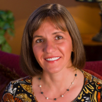 Photo of Leah J. McNeill, ND