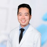 Photo of Dr. Chris Park
